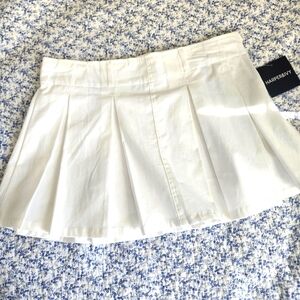 Womens Harper White Skater Mini Skirt Pleated Casualsize Medium